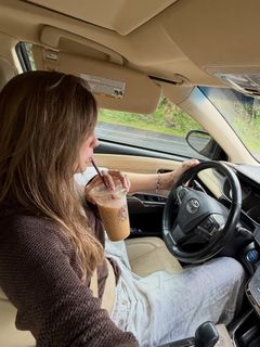 Peyton Coffee feet photo 11