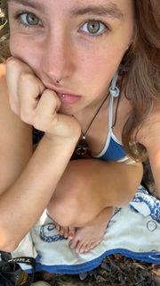 Peyton Coffee feet photo 9