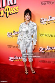 Peyton Elizabeth Lee feet photo 4