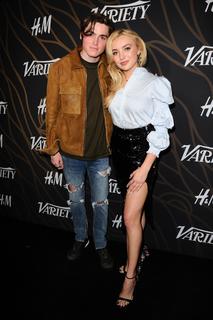 Peyton List feet photo thumbnail