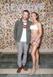 Peyton List feet photo thumbnail