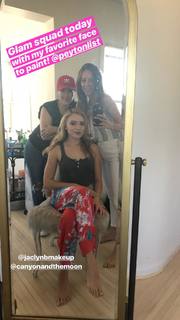 Peyton List feet photo thumbnail