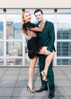 Peyton List feet photo thumbnail