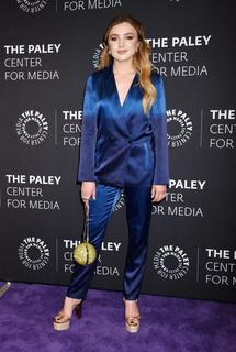 Peyton List feet photo thumbnail