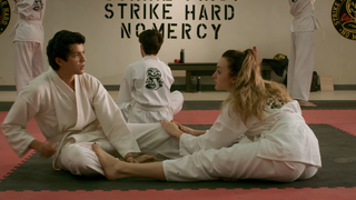 Peyton List feet photo thumbnail