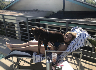 Peyton List feet photo thumbnail