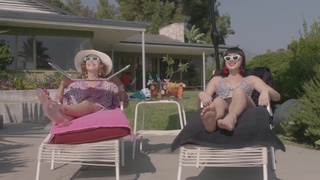 Peyton List feet photo thumbnail