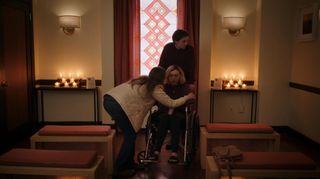 Peyton List feet photo 7