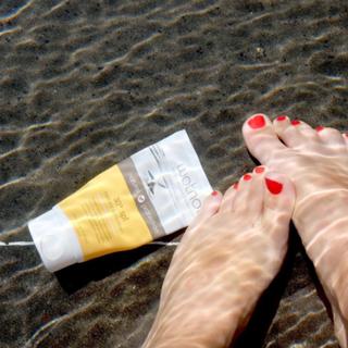 Philippa Northeast feet photo 2