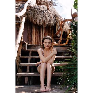 Philippa Northeast feet photo 9