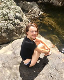 Philippa Northeast feet photo 7