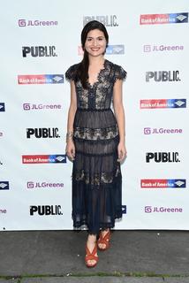 Phillipa Soo feet photo 1