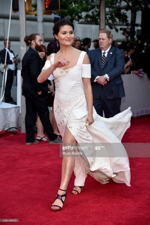 Phillipa Soo feet photo 7
