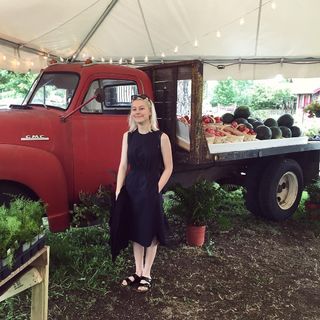 Phoebe Bridgers feet photo 15
