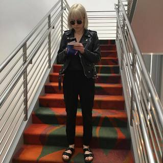 Phoebe Bridgers feet photo 12