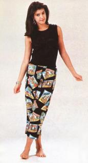 Phoebe Cates feet photo thumbnail