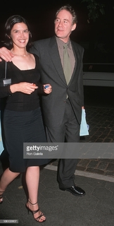 Phoebe Cates feet photo thumbnail