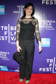 Phoebe Cates feet photo thumbnail