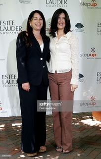 Phoebe Cates feet photo thumbnail