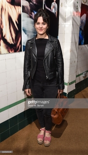 Phoebe Fox feet photo 7