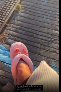 Phoebe Gates feet photo 3
