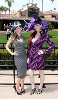 Phoebe Price feet photo thumbnail