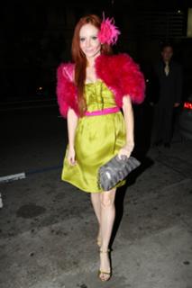 Phoebe Price feet photo thumbnail