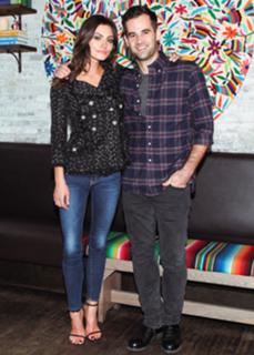 Phoebe Tonkin feet photo thumbnail