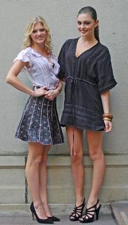 Phoebe Tonkin feet photo thumbnail