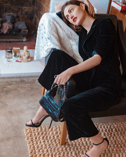 Phoebe Tonkin feet photo thumbnail