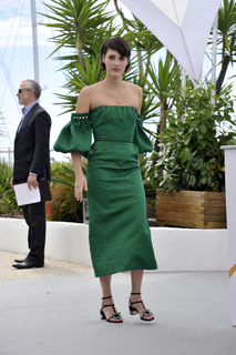 Phoebe Waller-Bridge feet photo thumbnail