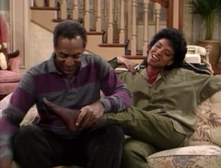 Phylicia Rashad feet photo thumbnail