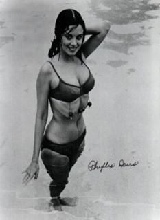 Phyllis Davis feet photo 3