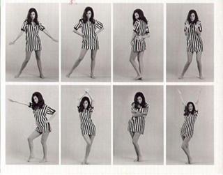Phyllis Davis feet photo 2