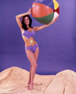 Phyllis Davis feet photo 9