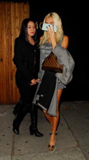 Pia Mia feet photo thumbnail