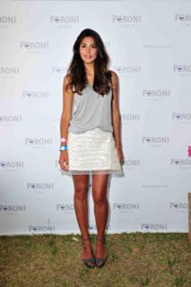 Pia Miller feet photo 10
