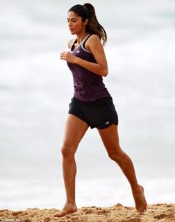 Pia Miller feet photo 9