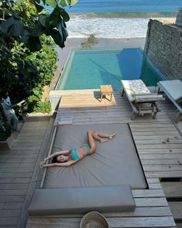Pia Requejo feet photo 12