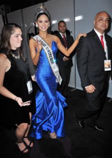 Pia Wurtzbach feet photo 10