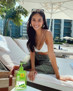 Pia Wurtzbach feet photo 7