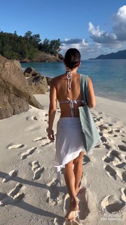 Pia Wurtzbach feet photo 3