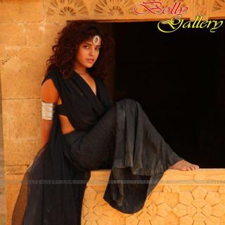 Piaa Bajpai feet photo 19