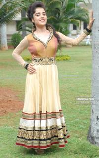 Piaa Bajpai feet photo 5