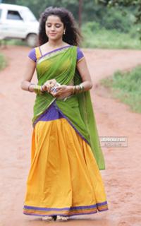 Piaa Bajpai feet photo 8
