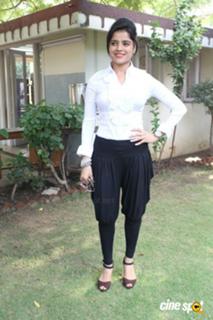 Piaa Bajpai feet photo 6