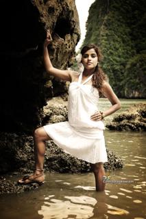Piaa Bajpai feet photo 3