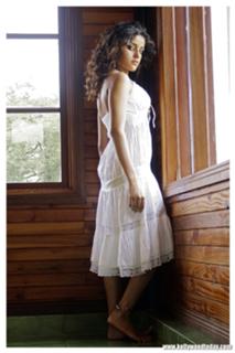 Piaa Bajpai feet photo 16