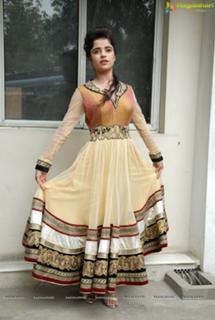 Piaa Bajpai feet photo 18