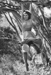 Pier Angeli feet photo 5